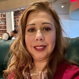 Meet your Posher, Lucy